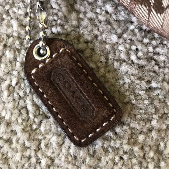 Coach Wristlet - Picture 3 of 4
